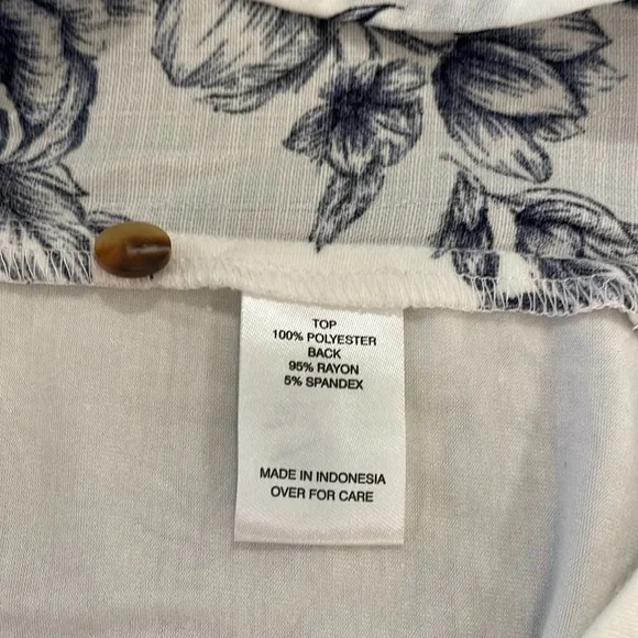 Fortune+Ivy mixed media top - Picture 7 of 7